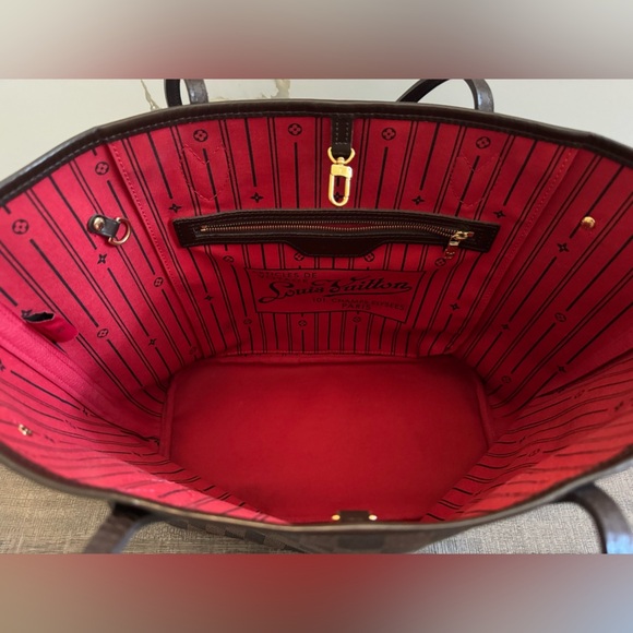Louis Vuitton Neverfull MM Tote in Damier Ebene - Picture 10 of 17